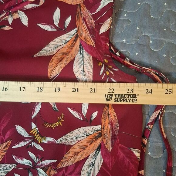 Worthington Burgundy Floral Blouse size XL - Picture 5 of 6